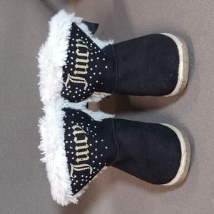 Juicy Couture girls boots 13